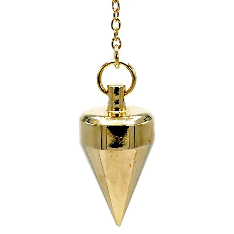 Pendule en laiton plaqué or 
